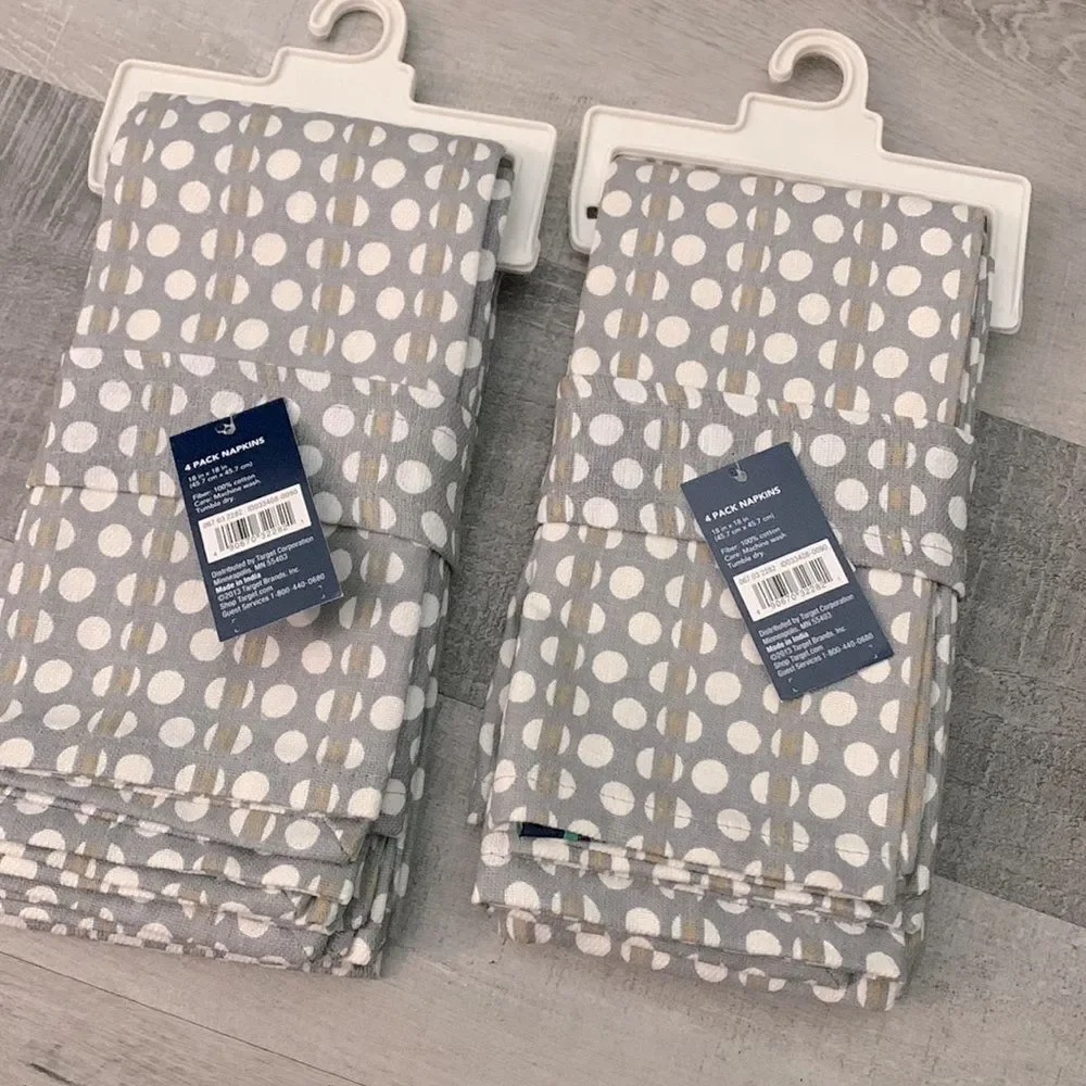 8 table napkins NWT 18”x18” gray/white/beige cotton, in original packaging